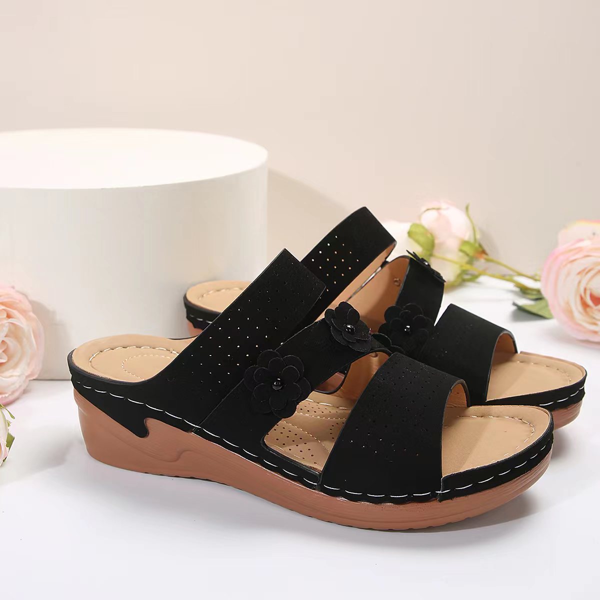 Flower PU Leather Wedge Sandals-Jewearrings