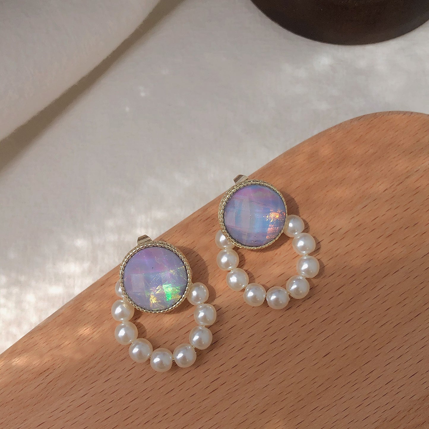 Niche design high-end pearl earrings-Jewearrings