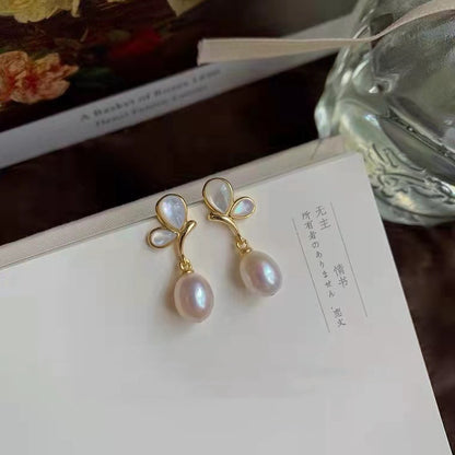 Mother Butterfly Freshwater Rice Pearl Earrings-Jewearrings