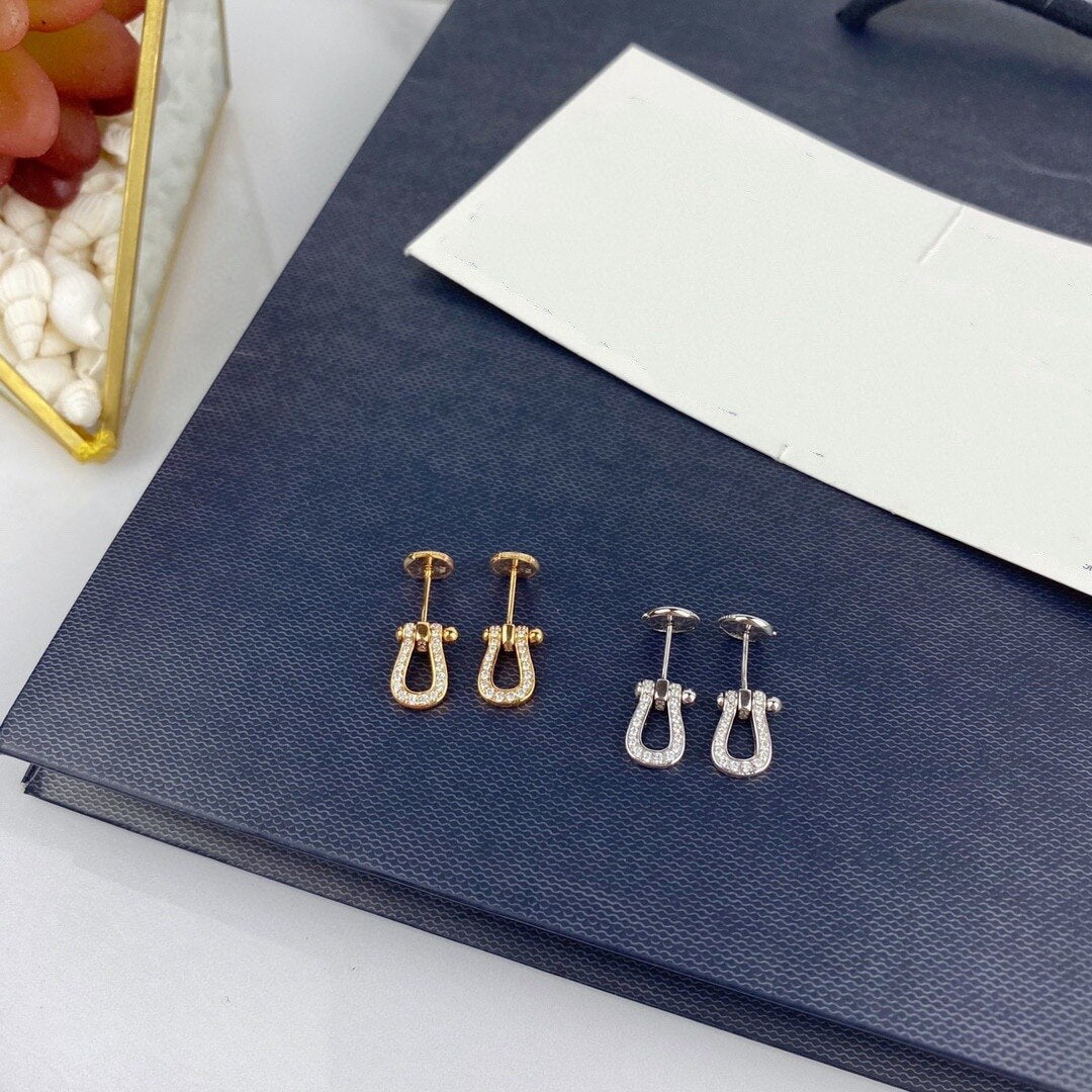 S925 Sterling Silver Horseshoe Buckle Stud Earrings-Jewearrings