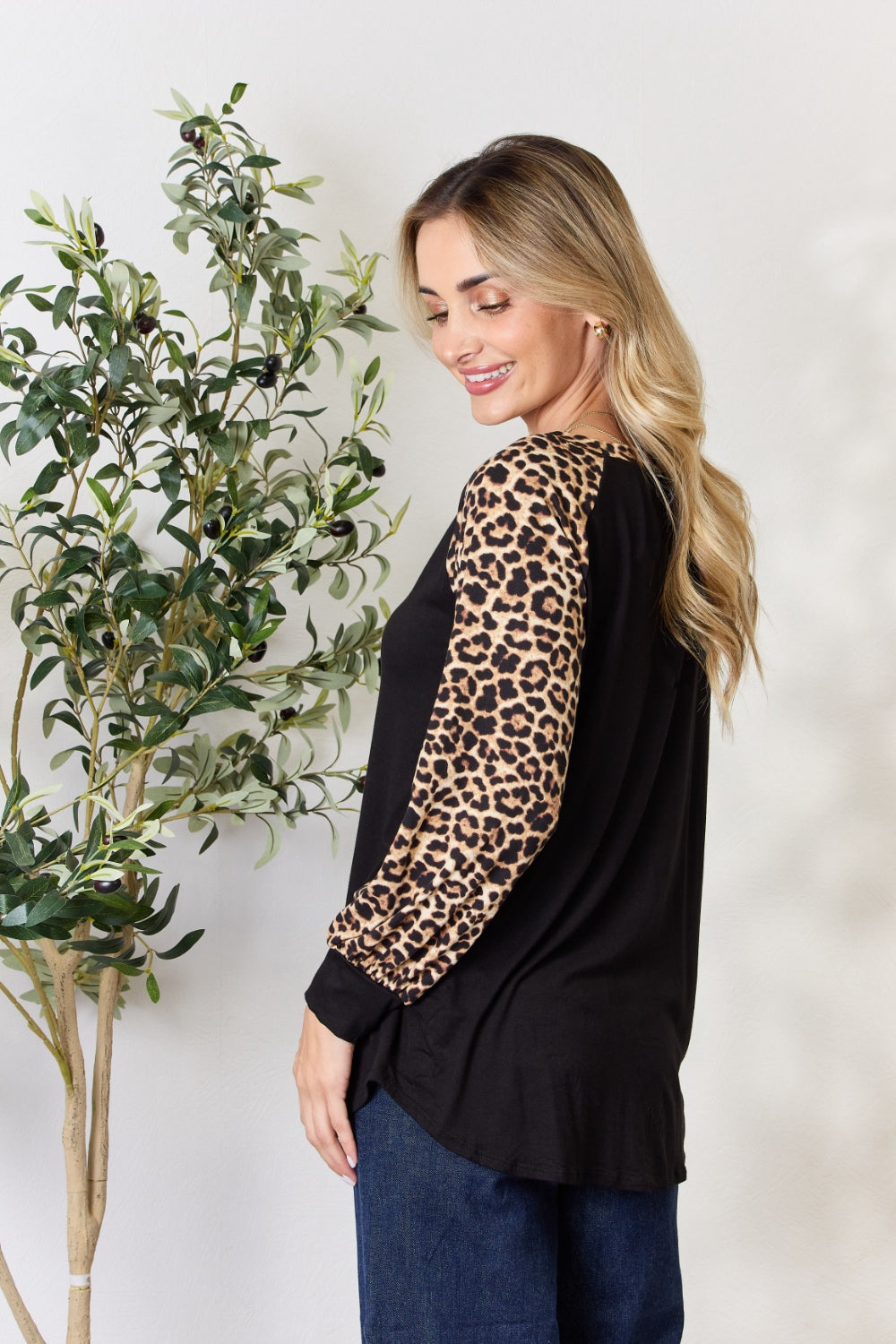 Celeste Full Size Leopard Round Neck Long Sleeve T-Shirt-Jewearrings