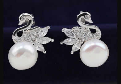 S925 silver freshwater pearl swan earrings-Jewearrings