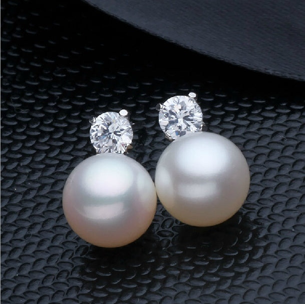 Round pearl stud earrings-Jewearrings