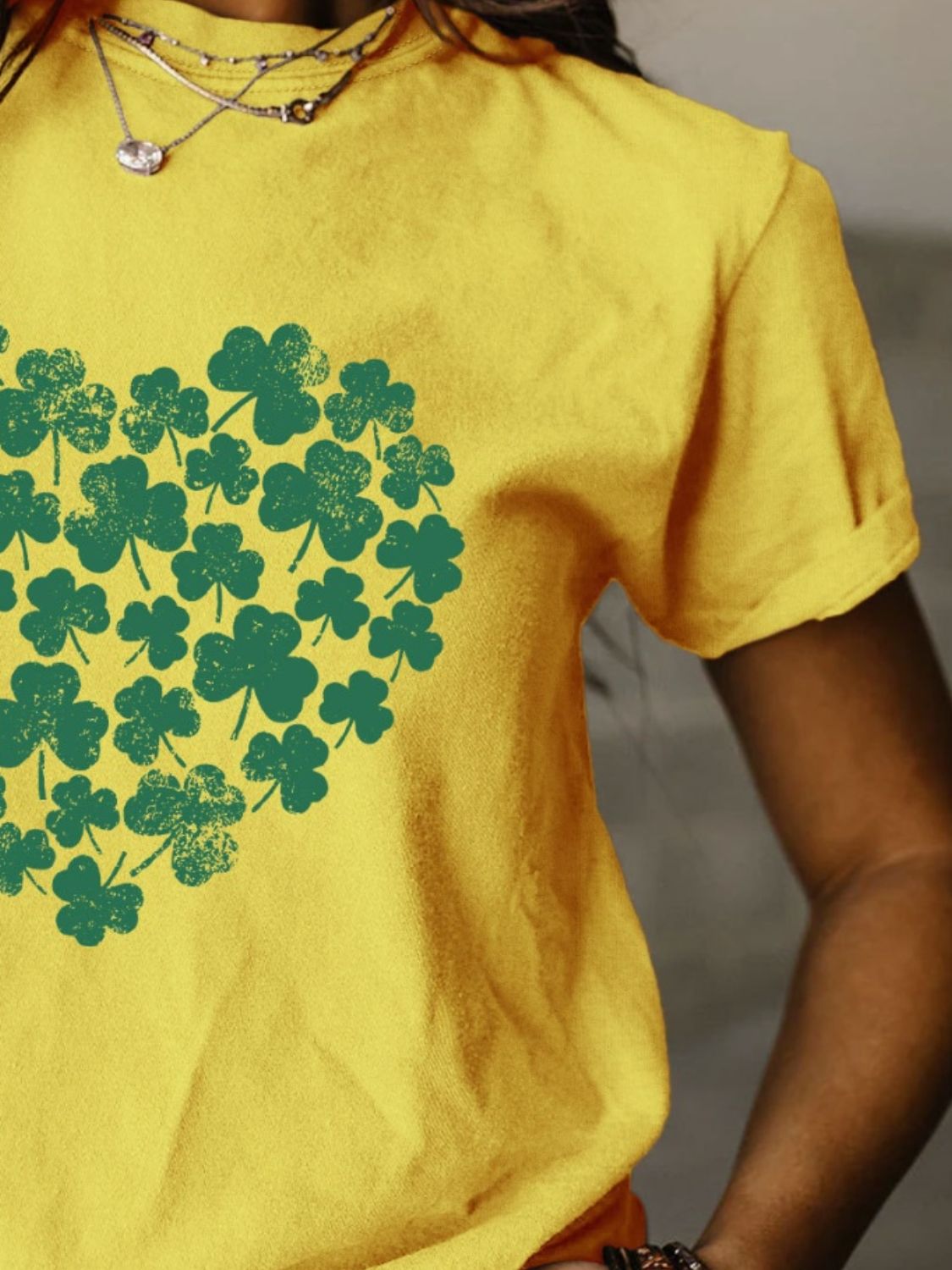 Full Size Lucky Clover Round Neck Short Sleeve T-Shirt-Jewearrings