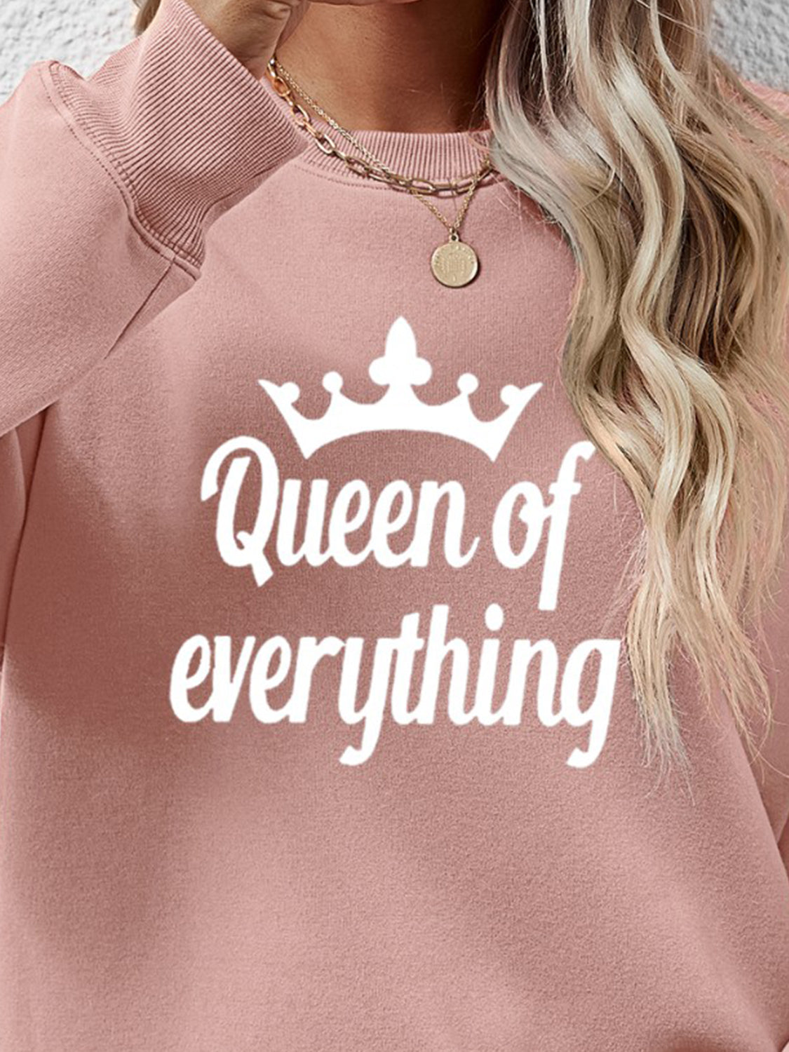 QUEEN OF EVERYTHING Round Neck Sweatshirt-Jewearrings