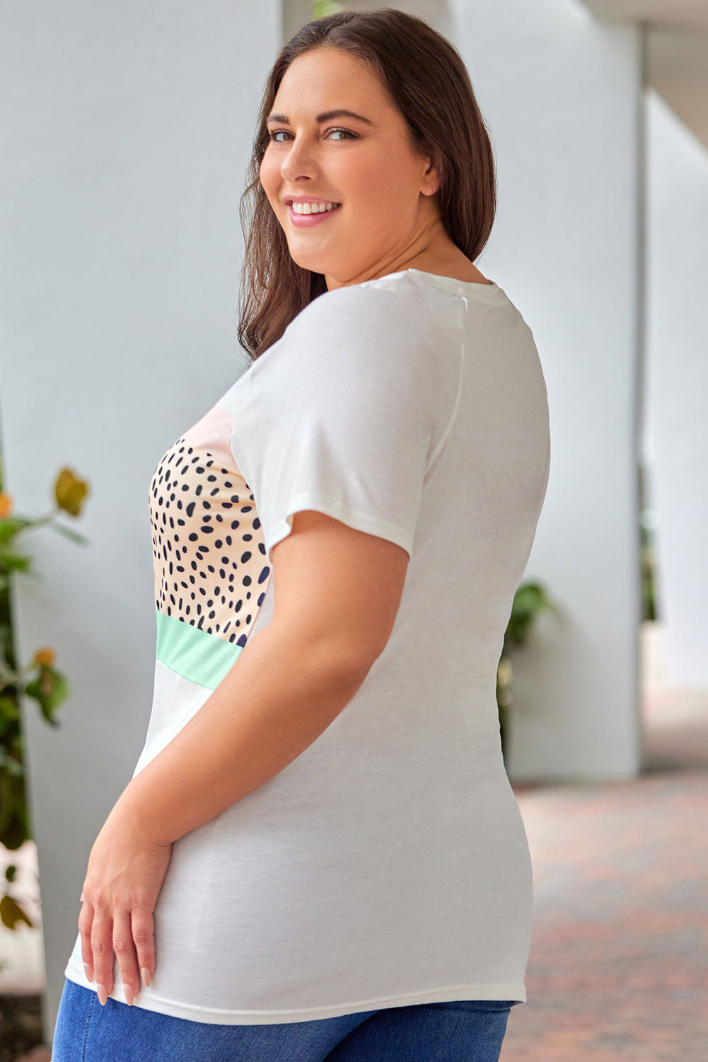 Plus Size Printed Contrast Round Neck Tee Shirt-Jewearrings