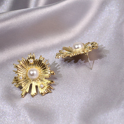 Vintage High-end Earrings Pearl Ocean Scallop-shaped Creative Earrings Earrings-Jewearrings