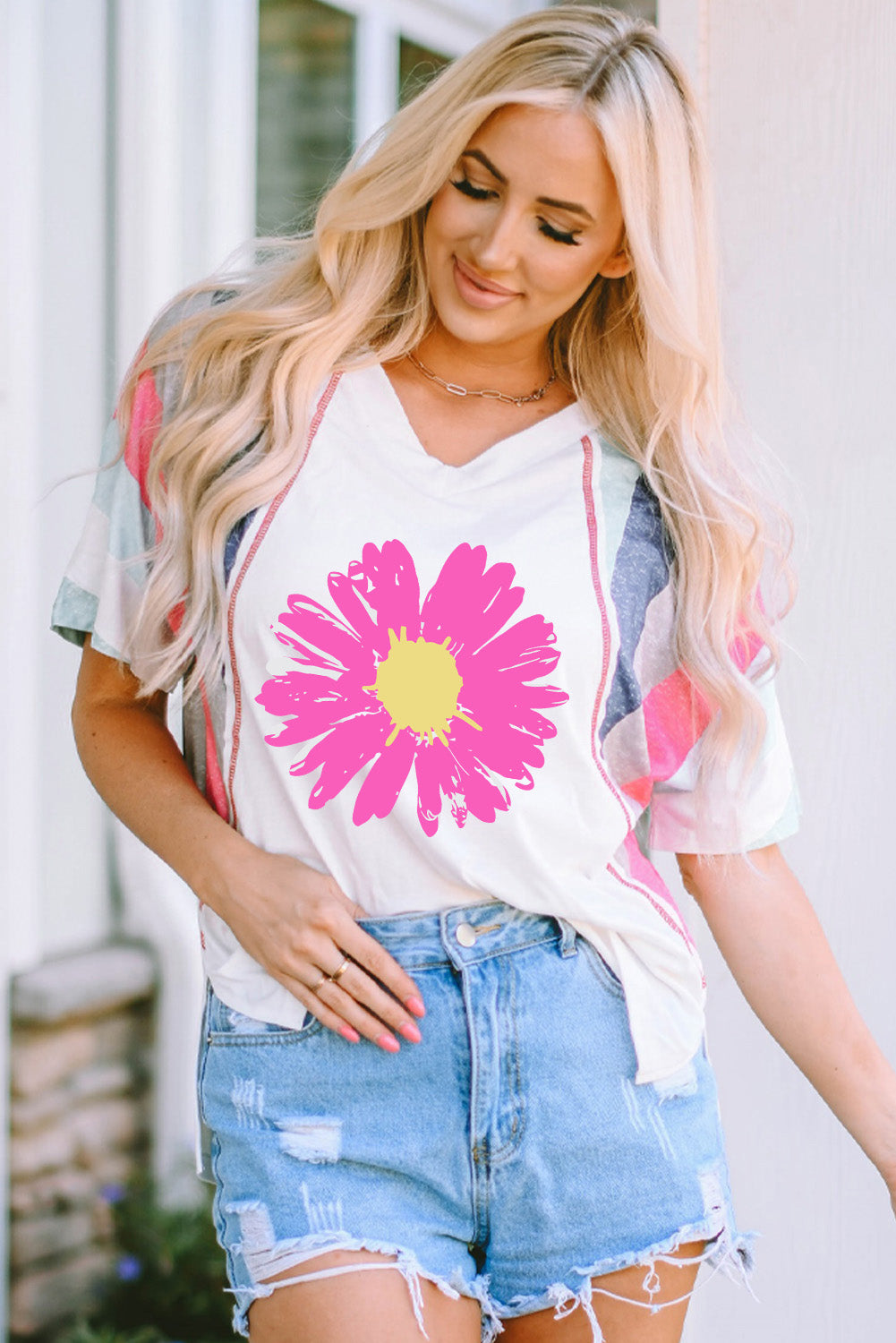 Daisy Graphic V-Neck Half Sleeve T-Shirt-Jewearrings