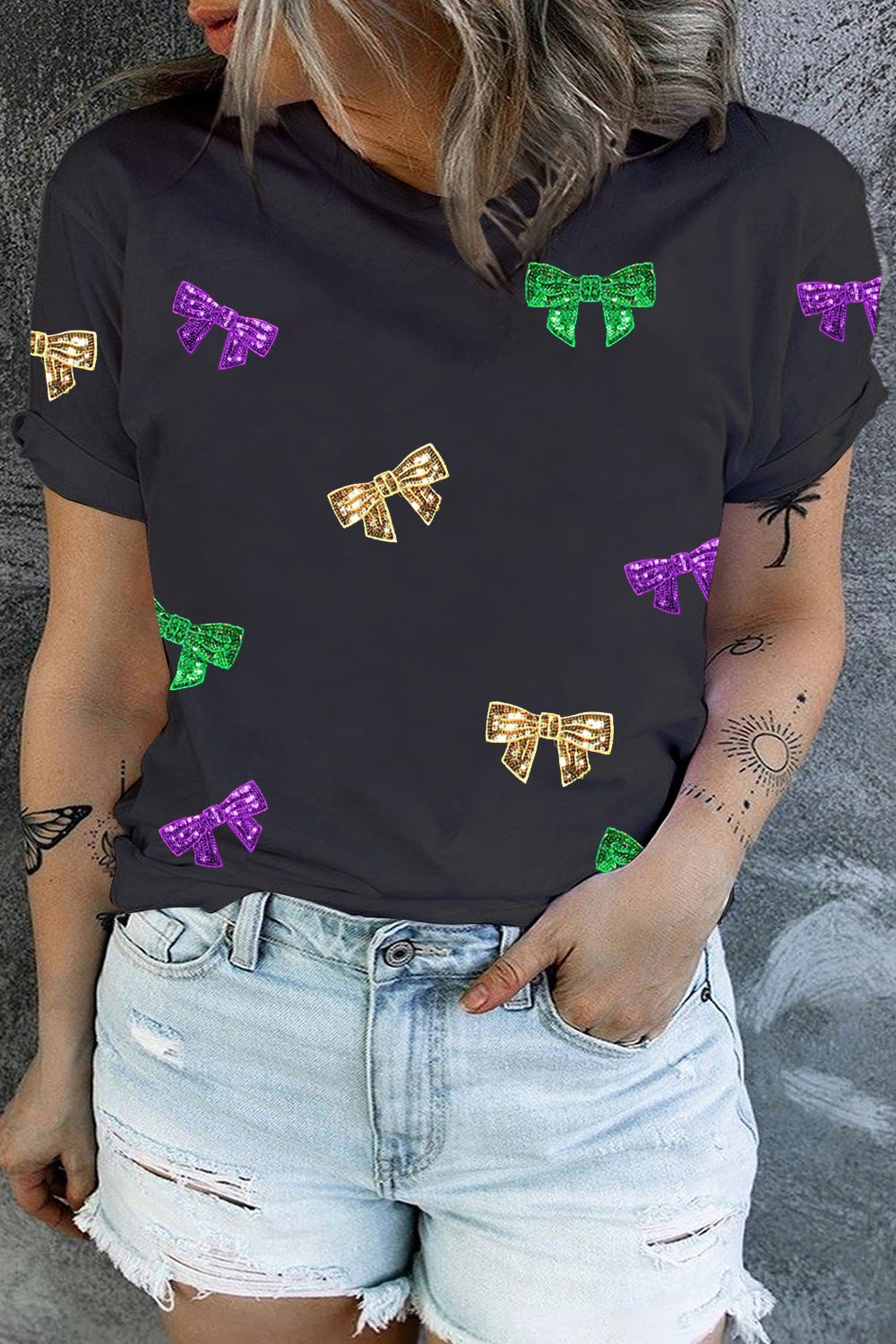 Plus Size Sequin Bow Print Short Sleeve T-Shirt-Jewearrings