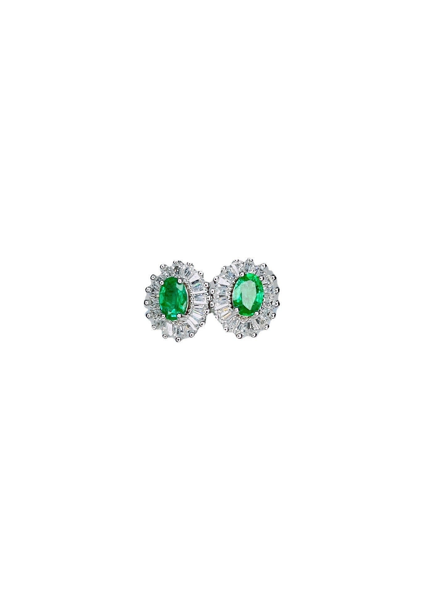 S925 Silver Natural Emerald Stud Earrings-Jewearrings