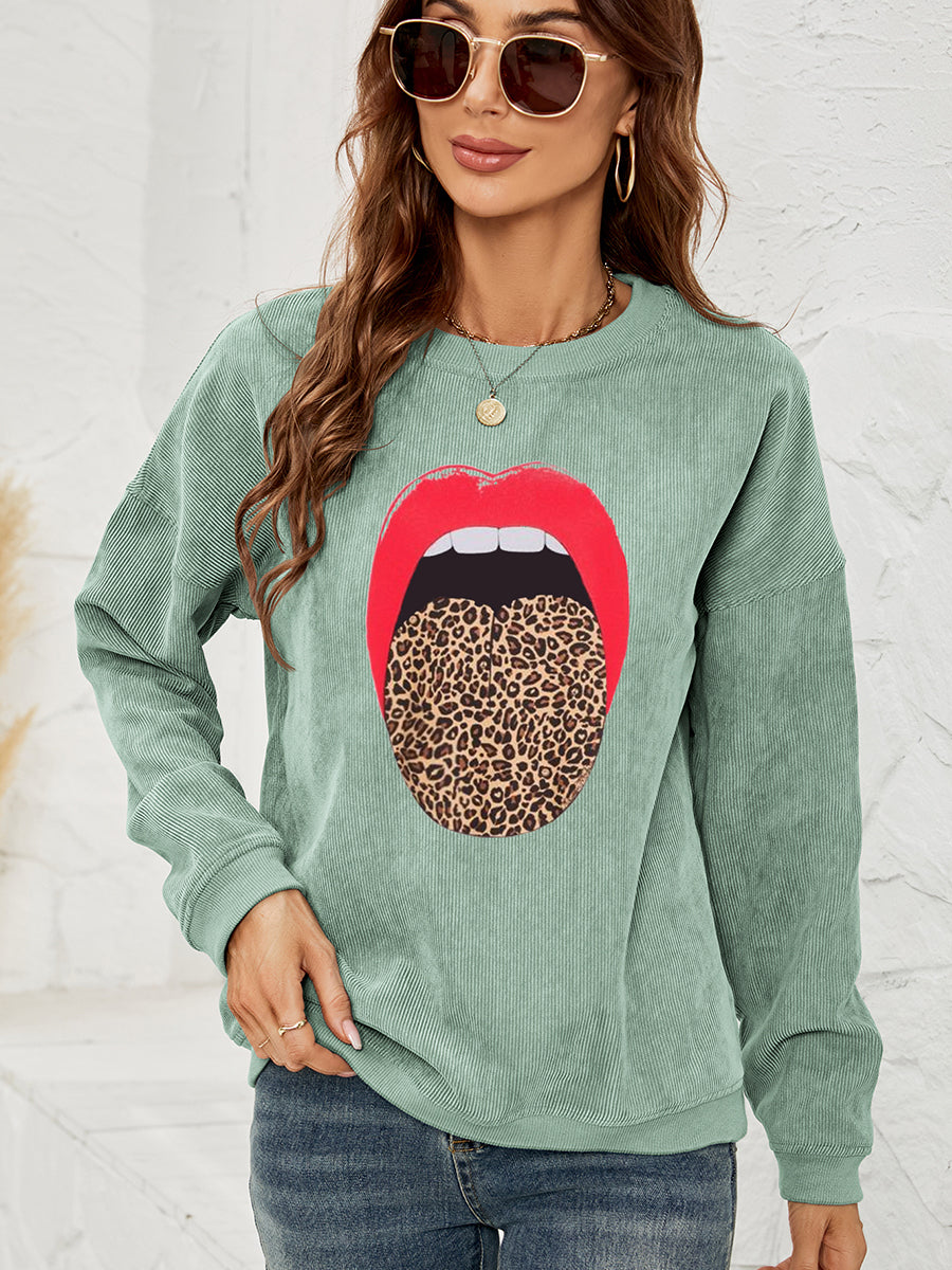 Round Neck Dropped Shoulder MAMA Graphic Sweatshirt-Jewearrings