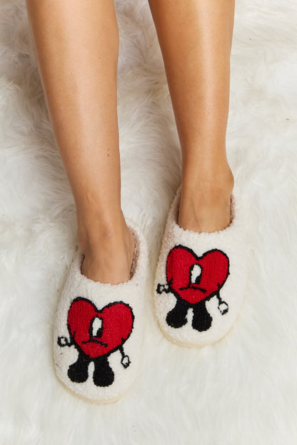 Melody Love Heart Print Plush Slippers-Jewearrings