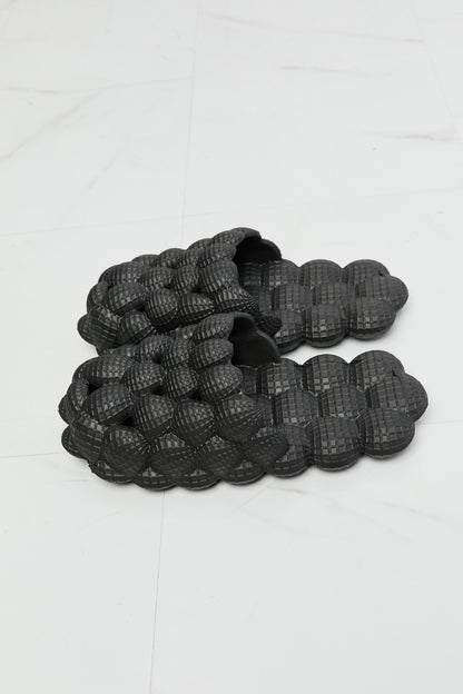 NOOK JOI Laid Back Bubble Slides in Black-Jewearrings