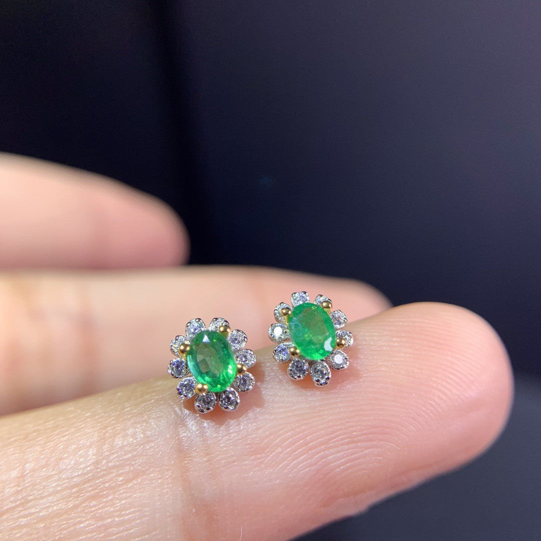 Women's Natural Emerald Silver Stud Earrings-Jewearrings