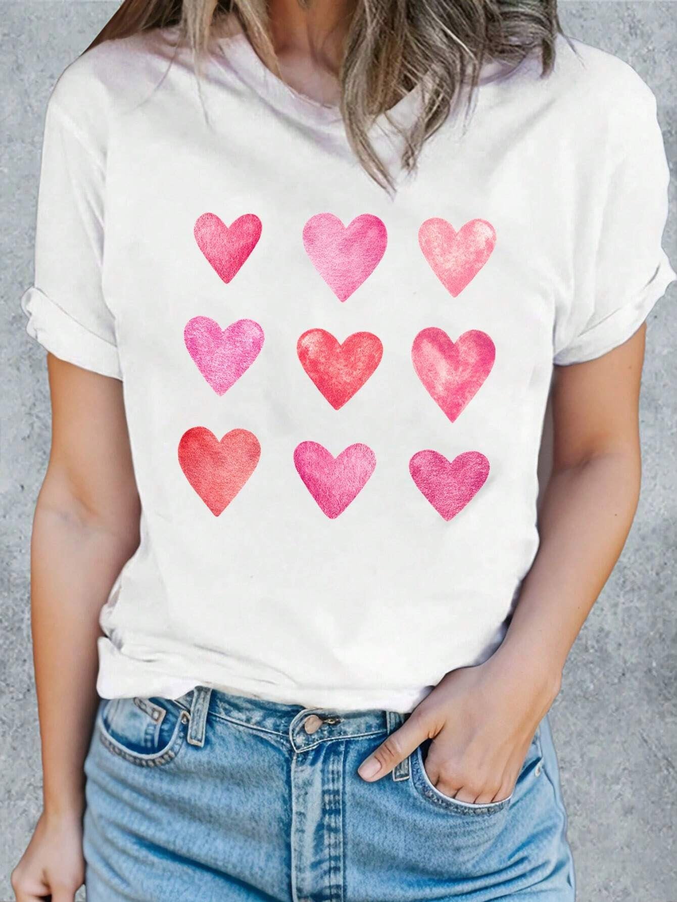 Heart Round Neck Short Sleeve T-Shirt-Jewearrings