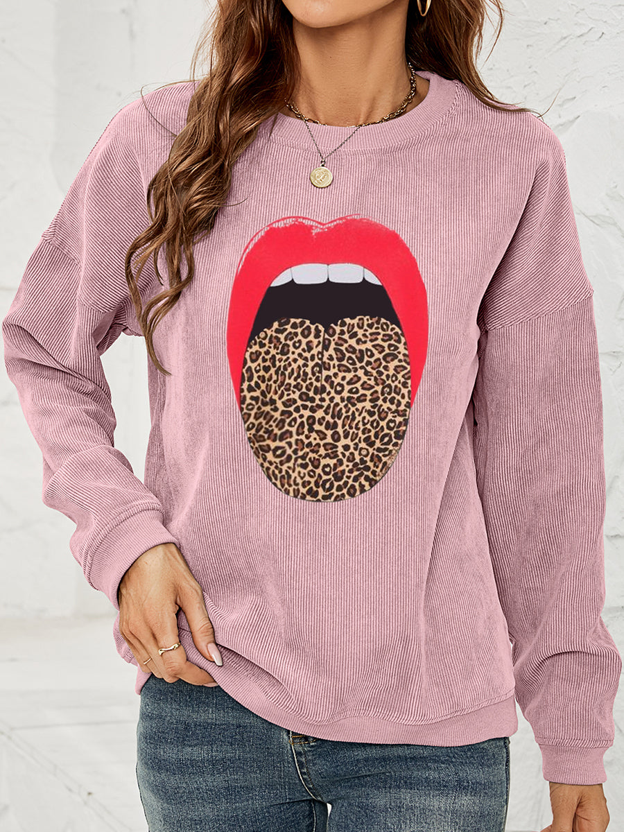 Round Neck Dropped Shoulder MAMA Graphic Sweatshirt-Jewearrings