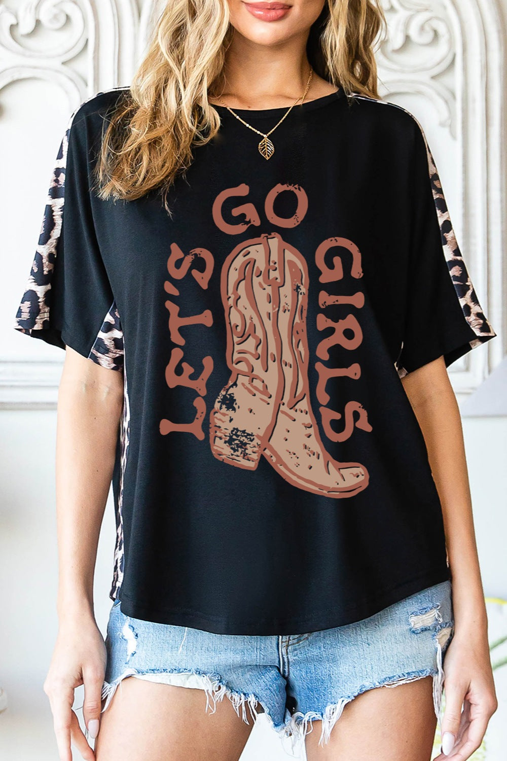 LET'S GO GIRLS Round Neck Short Sleeve T-Shirt-Jewearrings