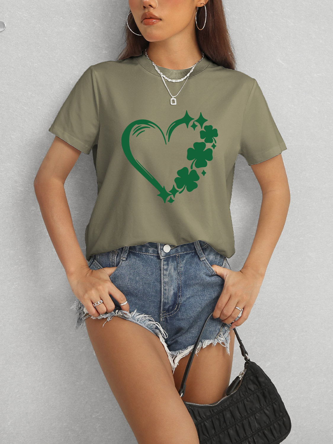 Heart Lucky Clover Round Neck Short Sleeve T-Shirt-Jewearrings