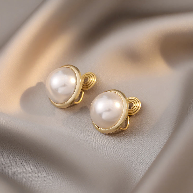 Mosquito Coil Without Pierced Ear Clip Style Female Summer Pearl High-end Letter Earrings-Jewearrings