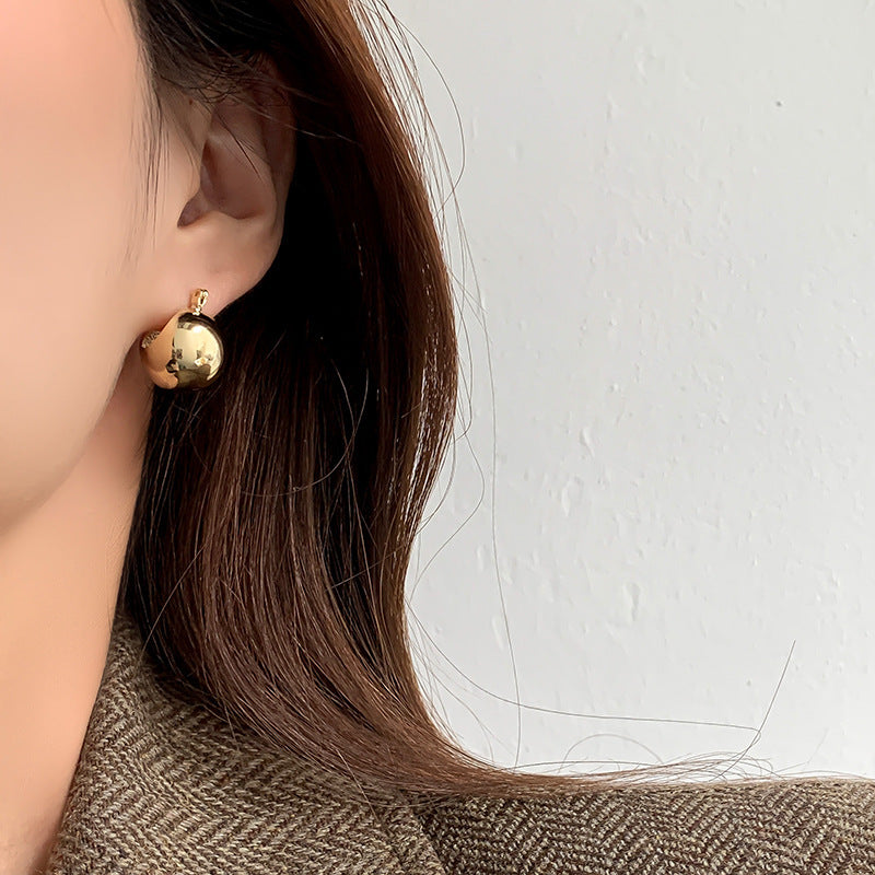 Vintage Gold Delicate Earrings Versatile Metal Earrings-Jewearrings