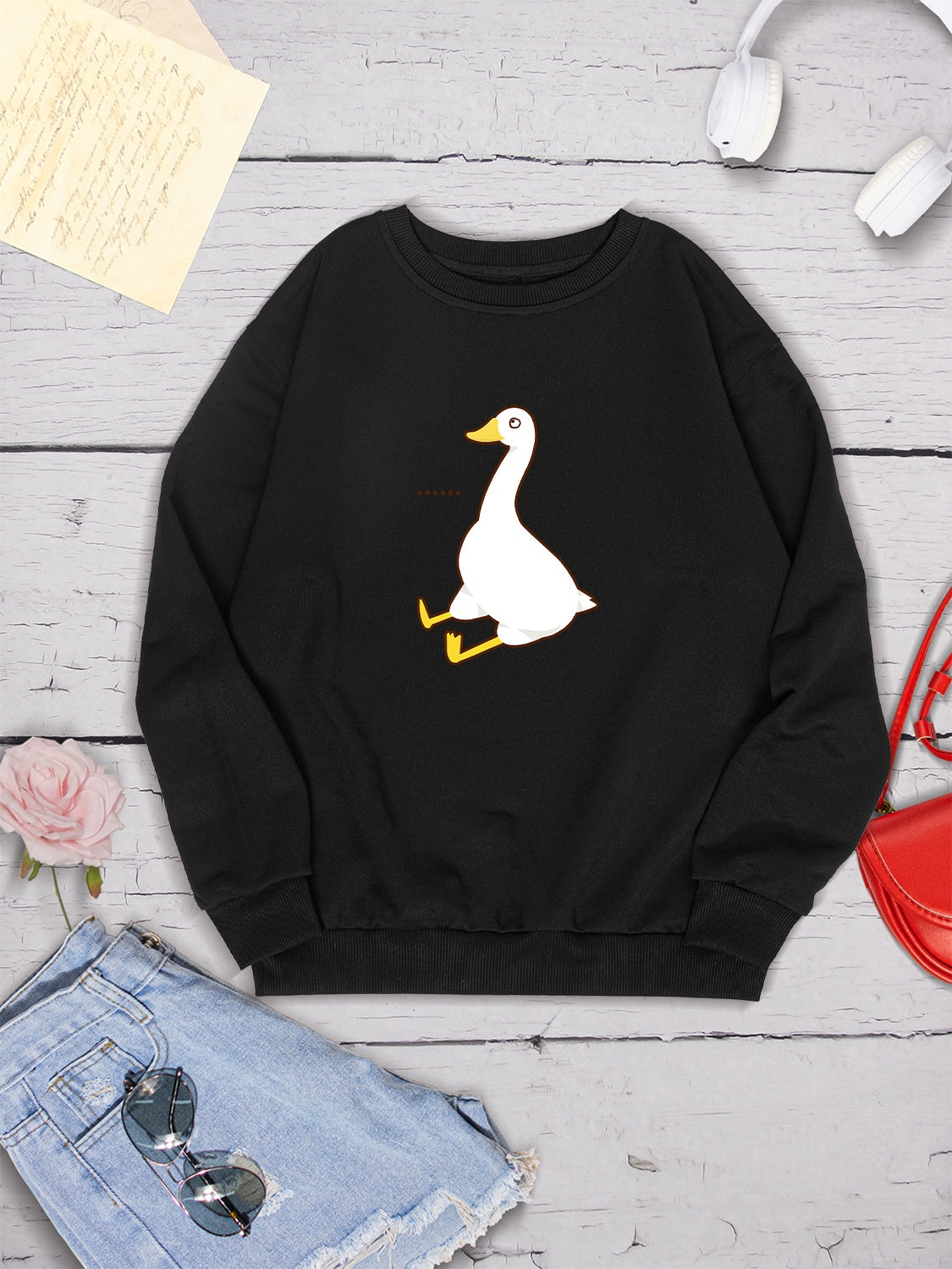 Goose Graphic Round Neck Sweatshirt-Jewearrings