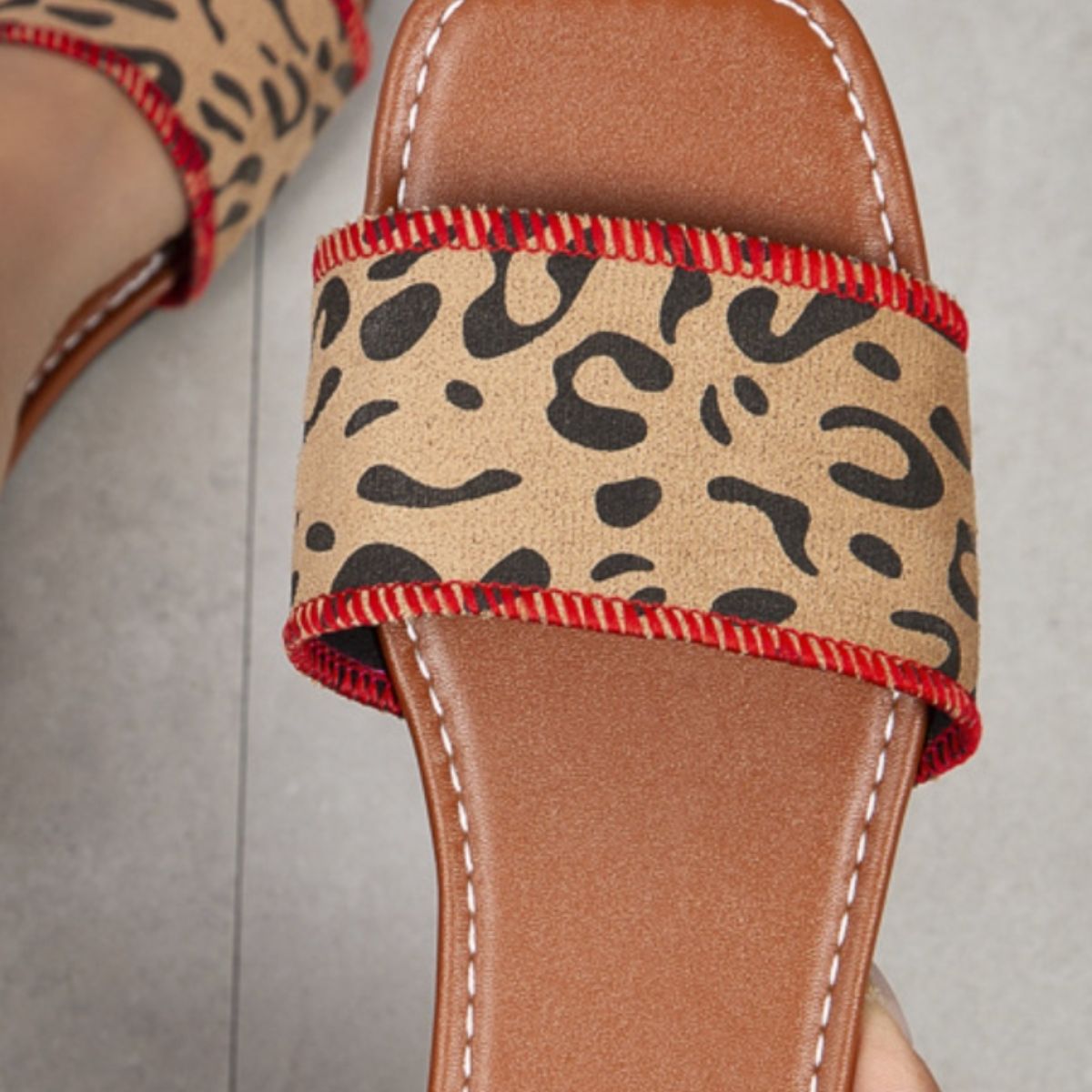 Leopard PU Leather Flat Sandals-Jewearrings