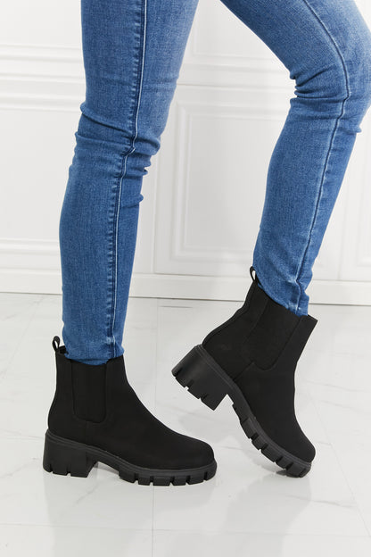 MMShoes Work For It Matte Lug Sole Chelsea Boots in Black-Jewearrings