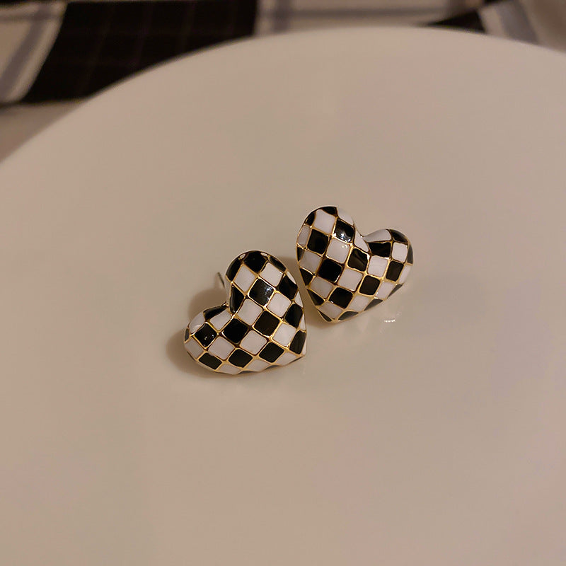 925 Silver Needle Oil Drop Checkerboard Love Stud Earrings-Jewearrings