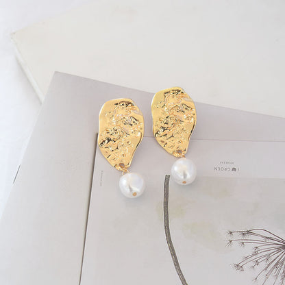 Irregular pearl earrings-Jewearrings