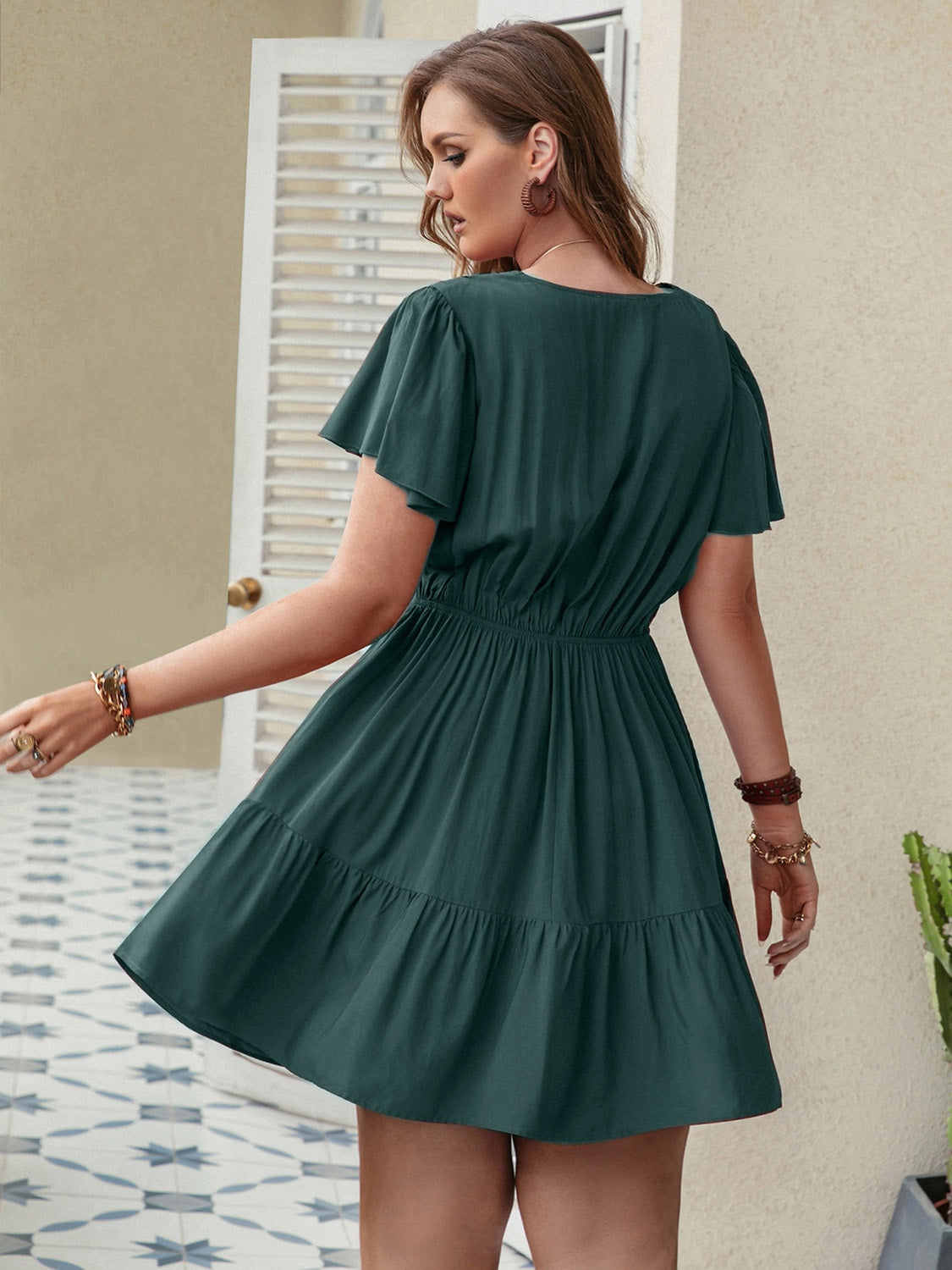 Plus Size Ruffle Hem V-Neck Short Sleeve Dress-Jewearrings