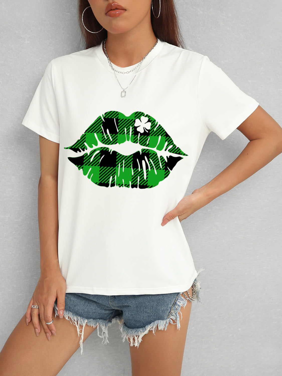 Plaid Lip Graphic Round Neck T-Shirt-Jewearrings