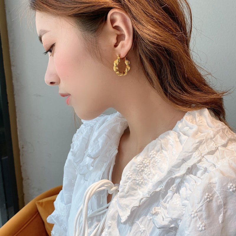 Women's High-end Ring Hoop Earrings-Jewearrings