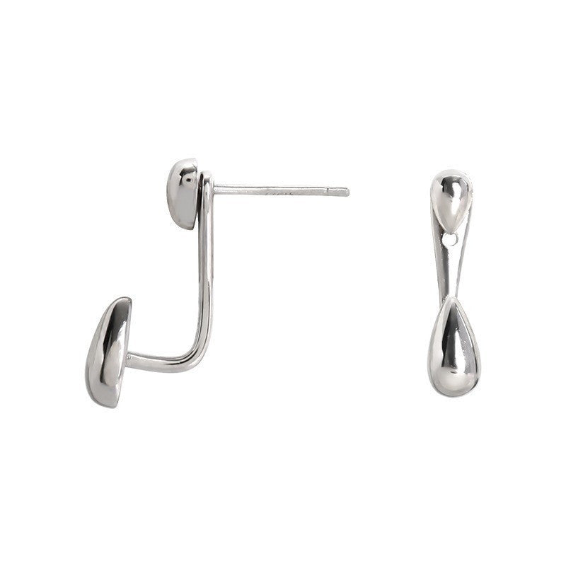 A Pair Of Silver Shiny Drop Earrings-Jewearrings