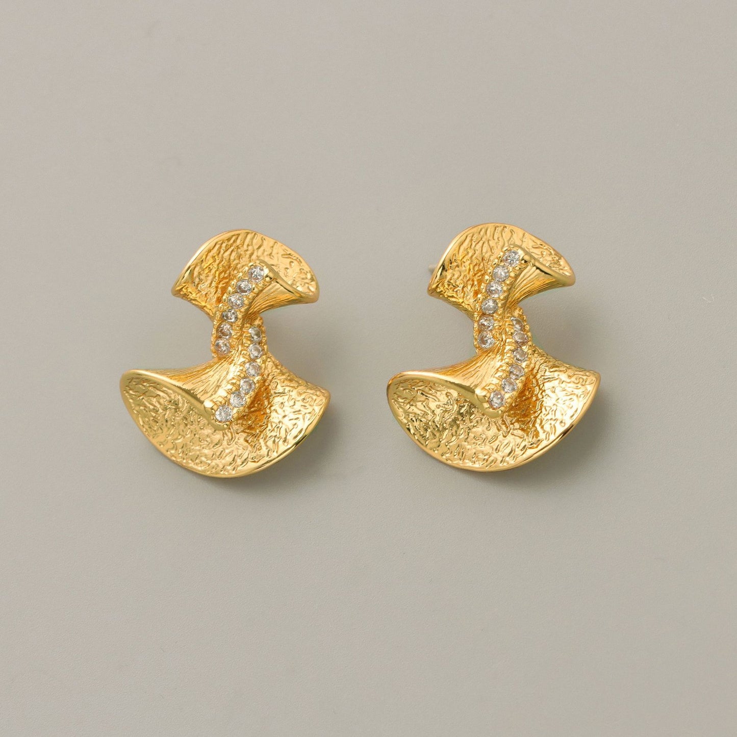 French Retro Dance Dress Shaped Copper Stud Earrings-Jewearrings