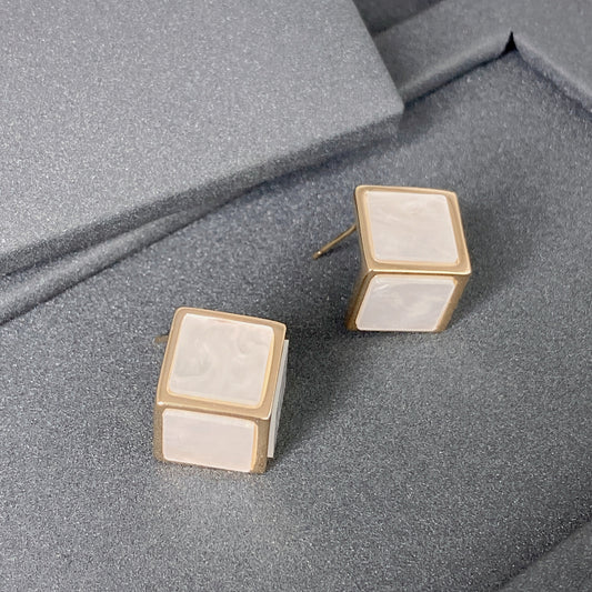 Simple Fashion Three-dimensional Geometric Square Stud Earrings-Jewearrings