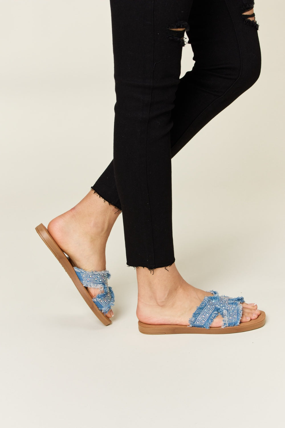 Forever Link Raw Trim Denim H-Band Flat Sandals-Jewearrings