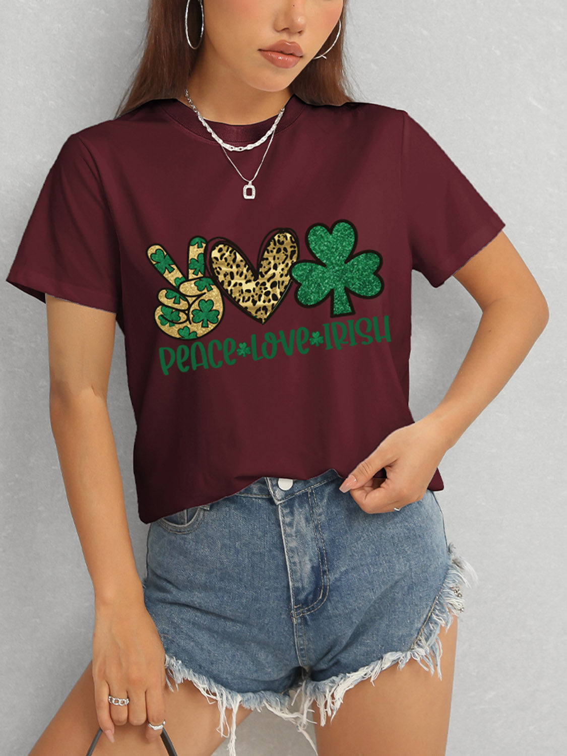 PEACE LOVE IRISH Round Neck Short Sleeve T-Shirt-Jewearrings