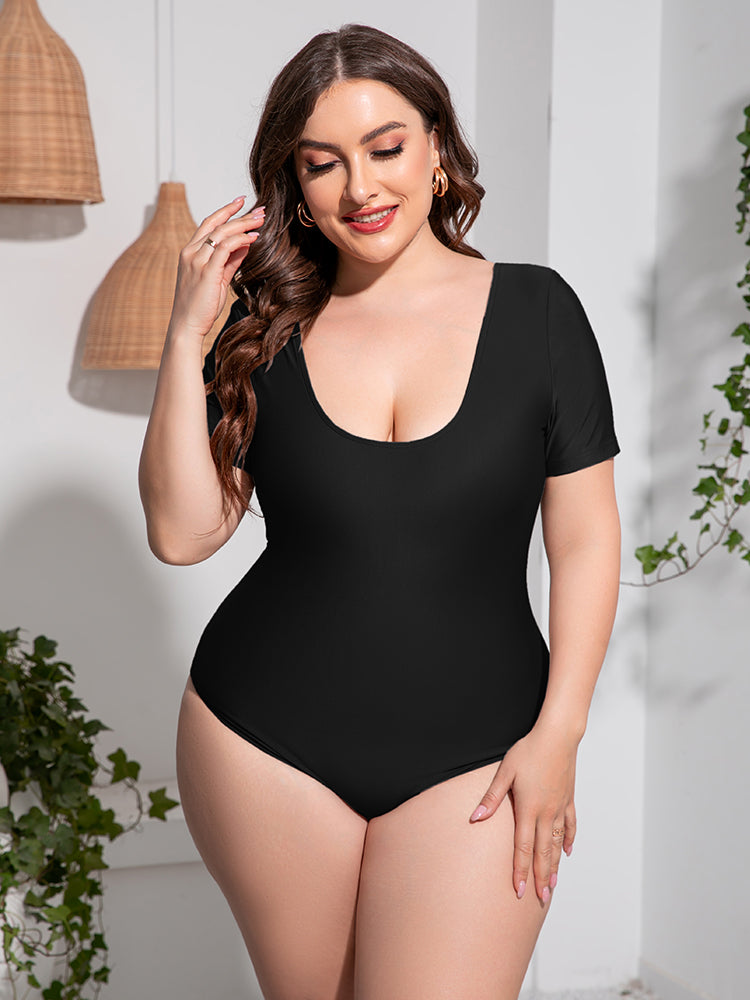 Plus Size Scoop Neck Short Sleeve One-Piece Swimsuit-Jewearrings