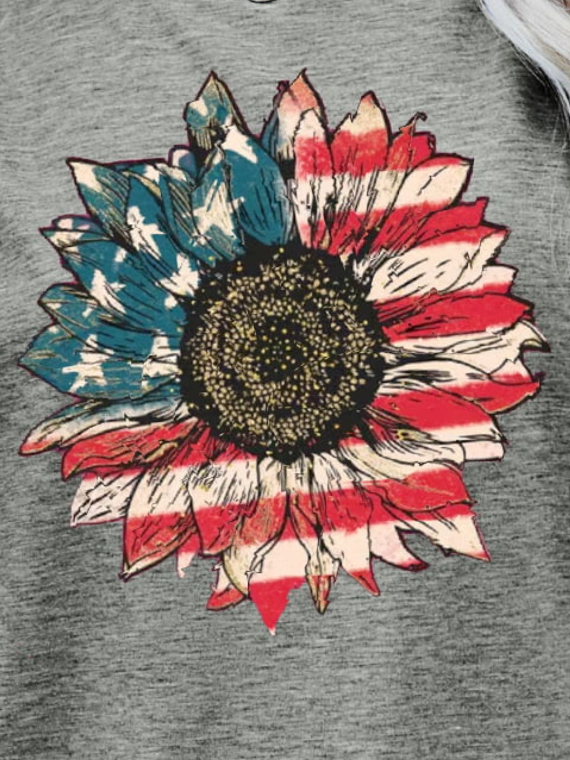 US Flag Flower Graphic Tee-Jewearrings