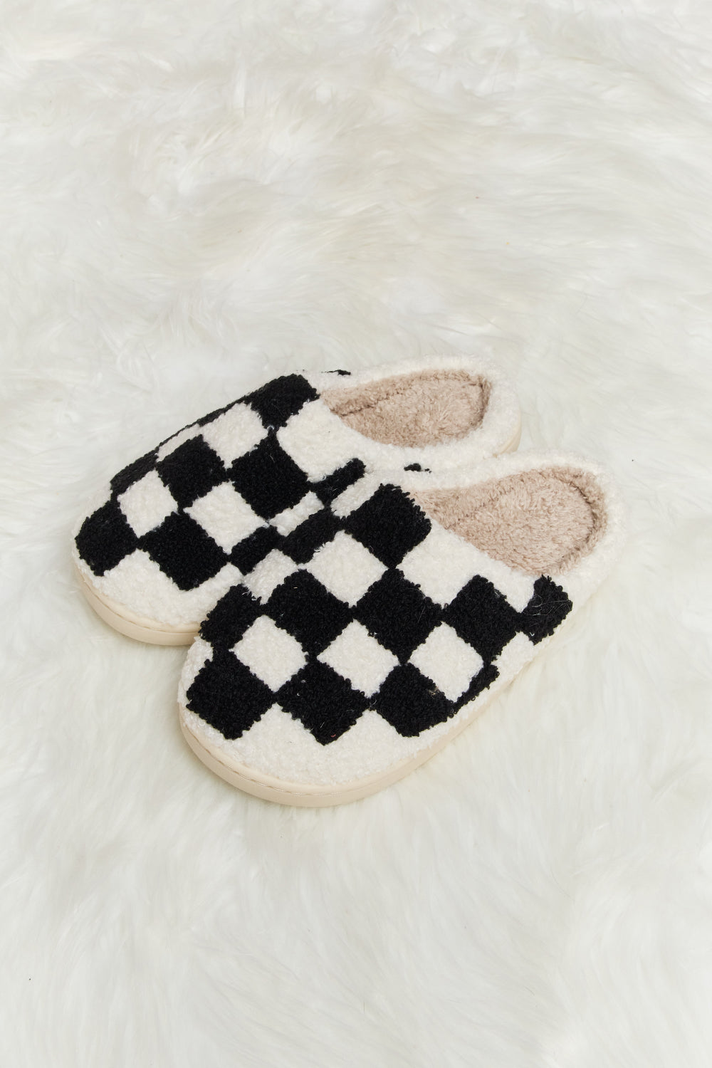 Melody Checkered Print Plush Slide Slippers-Jewearrings