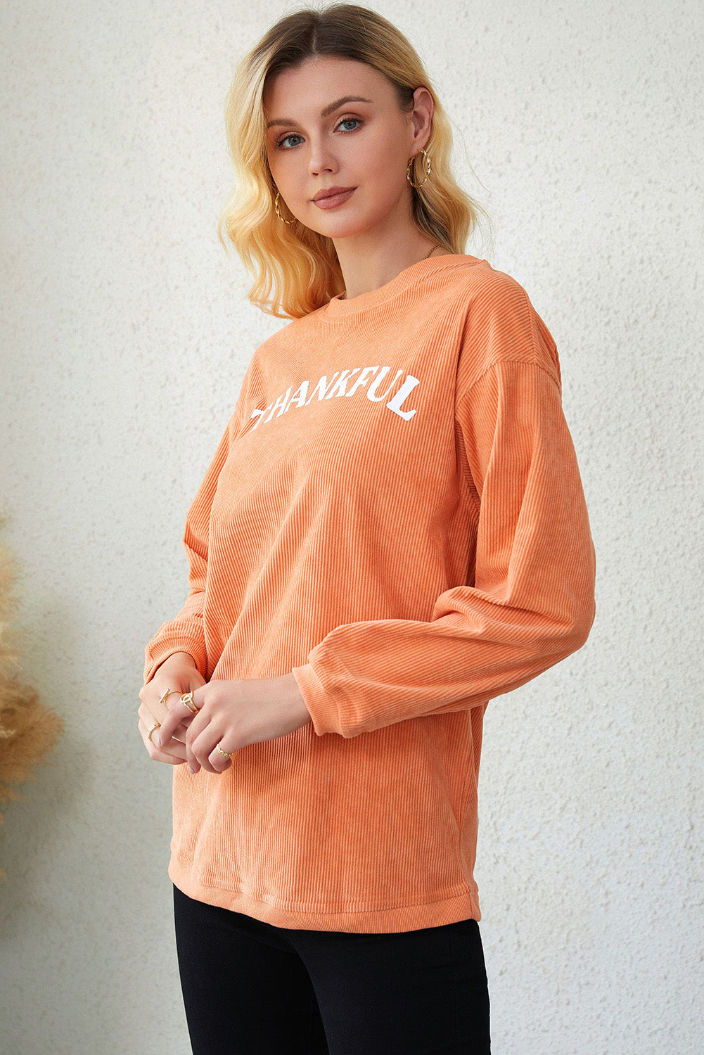 THANKFUL Graphic Round Neck Long Sleeve Sweatshirt-Jewearrings