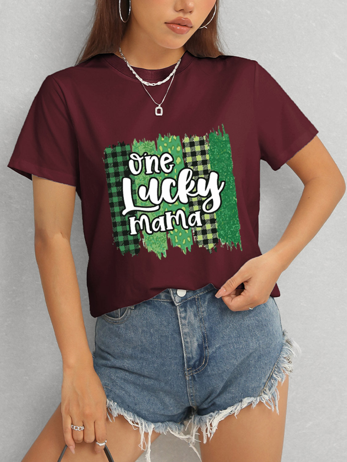 ONE LUCKY MAMA Round Neck T-Shirt-Jewearrings