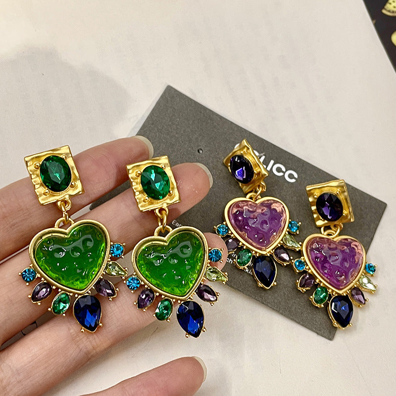 Vintage Heart-shaped Glass Stud Earrings Mixed Color-Jewearrings