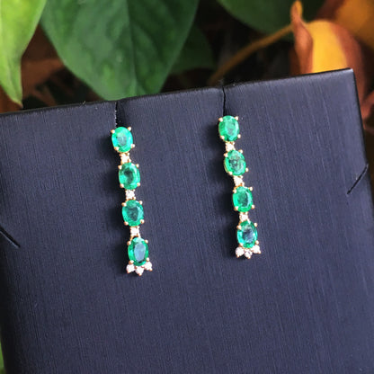 Natural Emerald Stud Earrings S925 Silver Fashion-Jewearrings