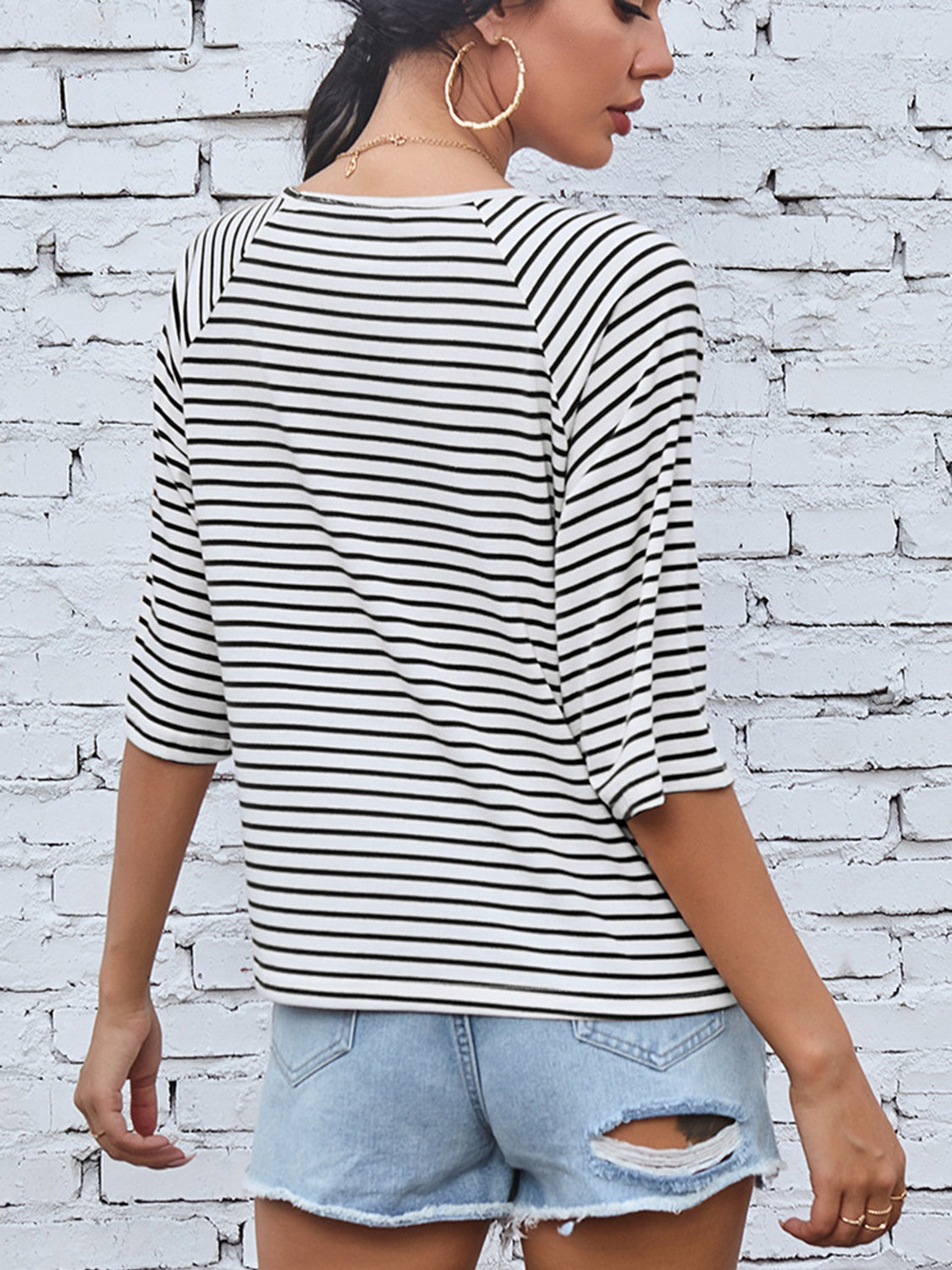 Striped Round Neck Raglan Sleeve T-Shirt-Jewearrings