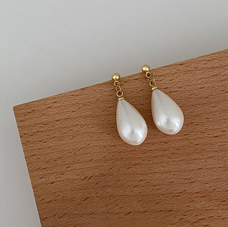 Vintage Water Drop Pearl Stud Earrings For Women Fashion-Jewearrings