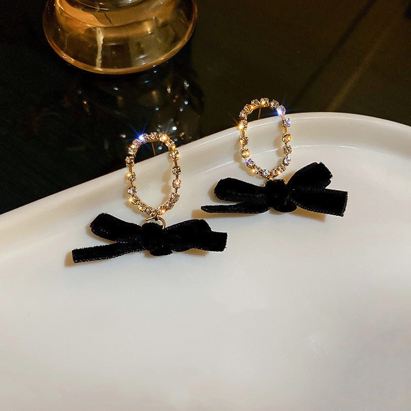 925 Silver Needle Velvet Bow Earrings Diamond Oval-Jewearrings