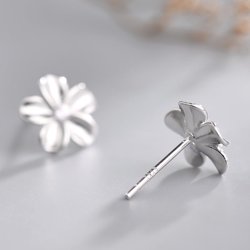 925 Sterling Silver Stud Earrings For Women Dignified Flowers Diamond-Jewearrings