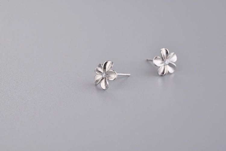 925 Sterling Silver Stud Earrings For Women Dignified Flowers Diamond-Jewearrings