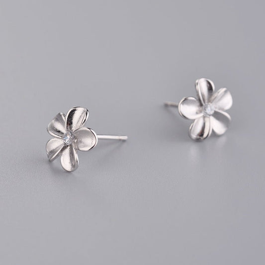 925 Sterling Silver Stud Earrings For Women Dignified Flowers Diamond-Jewearrings